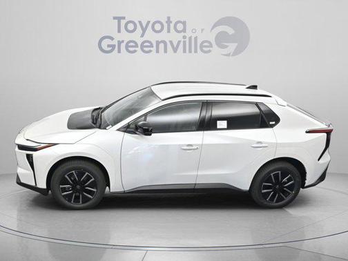 Wind Chill Pearl [extra_cost_color] 2026 Toyota bZ XLE