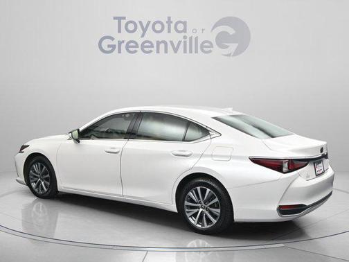 White Pearl 2021 Lexus ES 250 Base