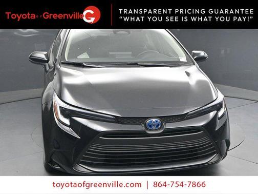 2025 Toyota Corolla Hybrid LE