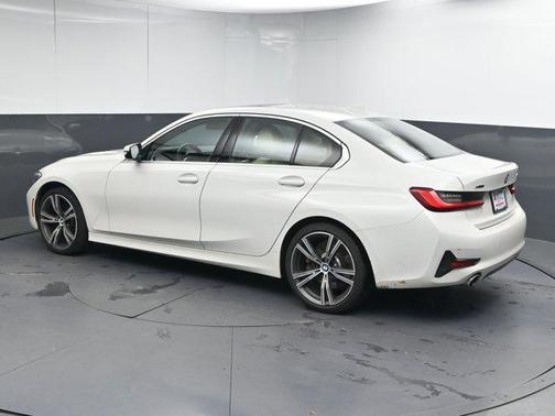 2020 BMW 330 i xDrive