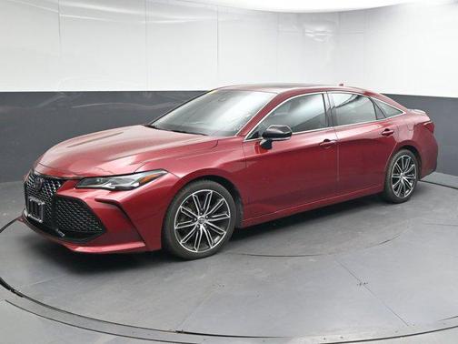2019 Toyota Avalon Touring