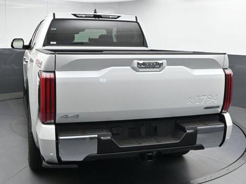 2025 Toyota Tundra Hybrid 1794 Edition