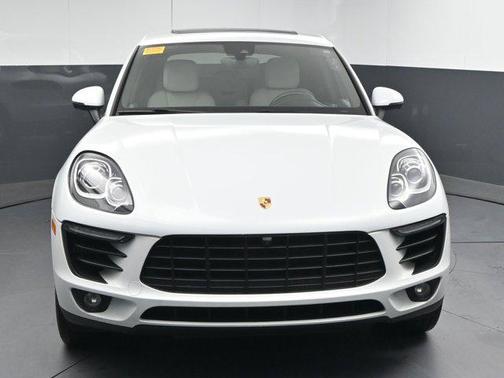 2018 Porsche Macan S