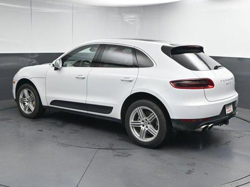 2018 Porsche Macan S