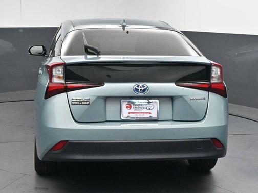 2019 Toyota Prius L