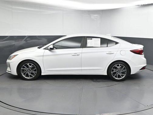 2019 Hyundai ELANTRA Limited