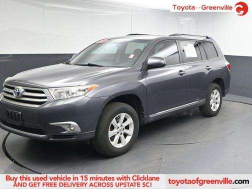 2012 Toyota Highlander SE