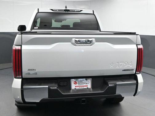 2025 Toyota Tundra Hybrid 1794 Edition