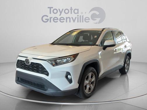 Super White 2019 Toyota RAV4 XLE
