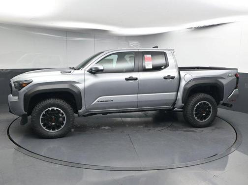2026 Toyota Tacoma Hybrid TRD Off Road