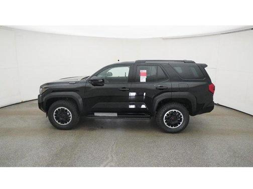 2025 Toyota 4Runner TRD Off Road