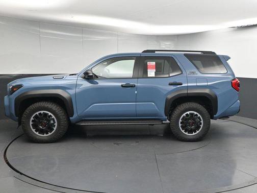 2025 Toyota 4Runner TRD Off Road