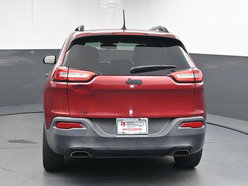 2017 Jeep Cherokee Altitude