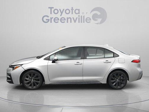 Classic Silver Metallic 2024 Toyota Corolla SE