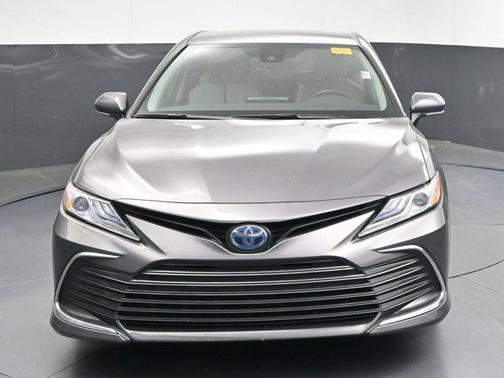 2023 Toyota Camry Hybrid XLE