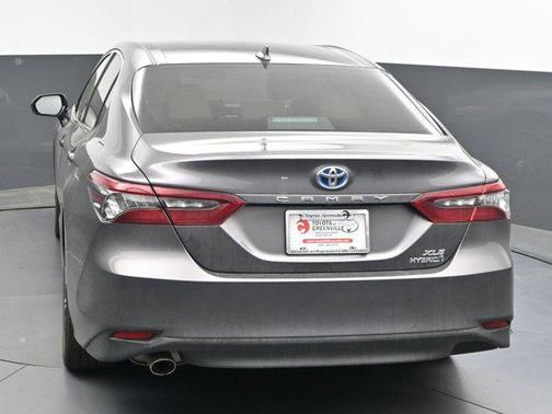 2023 Toyota Camry Hybrid XLE