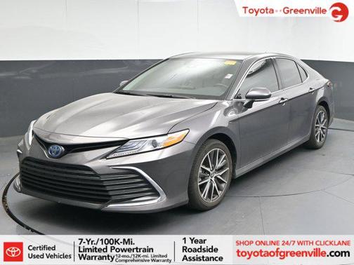 2023 Toyota Camry Hybrid XLE