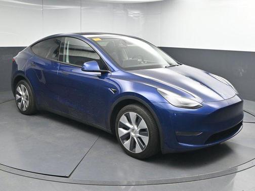 2024 Tesla Model Y Long Range Dual Motor All-Wheel Drive