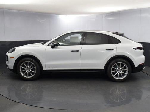 2024 Porsche Cayenne Base