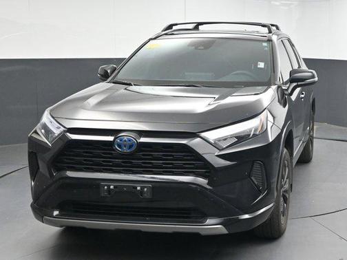2023 Toyota RAV4 Hybrid SE