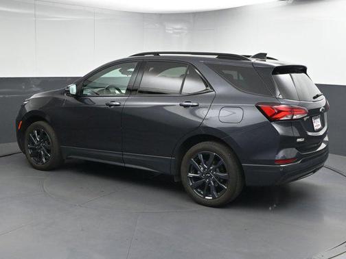 2022 Chevrolet Equinox FWD RS