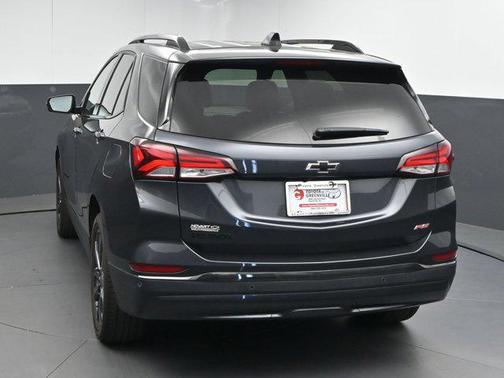 2022 Chevrolet Equinox FWD RS