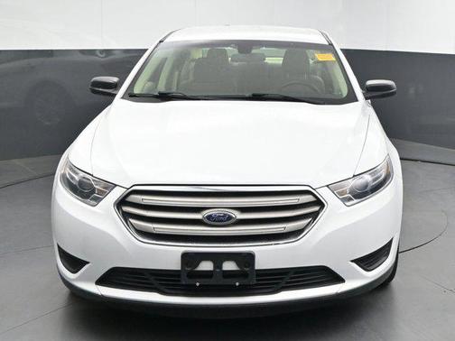 2019 Ford Taurus SE