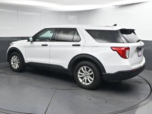 2021 Ford Explorer Base