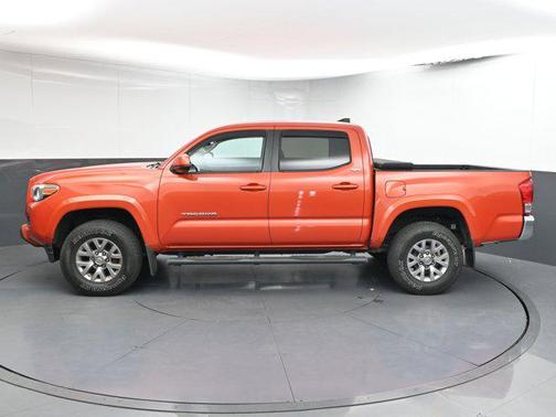 2017 Toyota Tacoma SR5