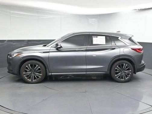 2022 INFINITI QX50 LUXE