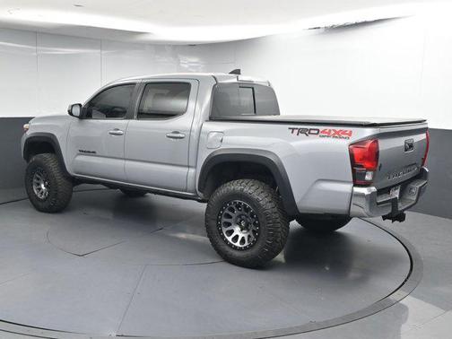Cement 2019 Toyota Tacoma TRD Off Road