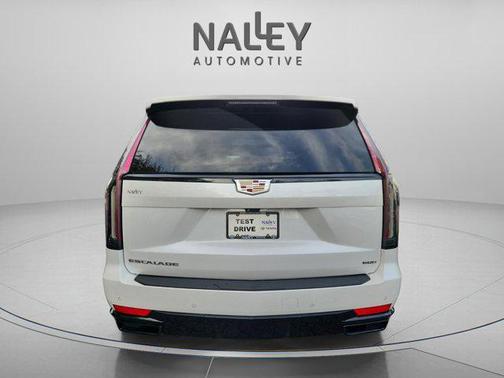 2022 Cadillac Escalade Sport