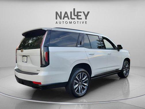 2022 Cadillac Escalade Sport