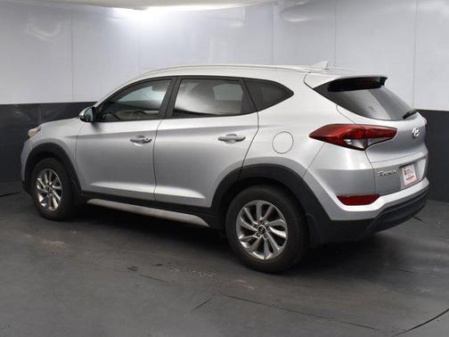 2017 Hyundai TUCSON SE Plus