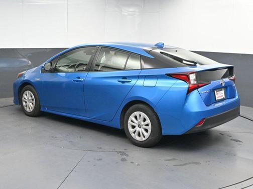 2022 Toyota Prius L