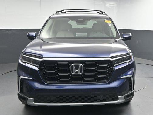 2024 Honda Pilot Touring 8-Passenger