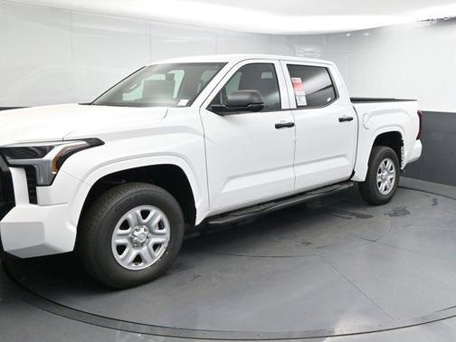 2025 Toyota Tundra SR