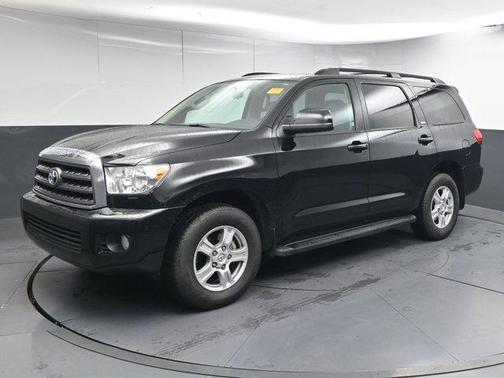 2017 Toyota Sequoia SR5