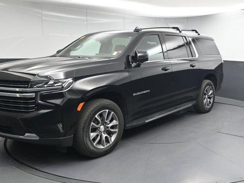 2022 Chevrolet Suburban LT