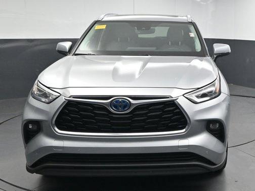 2023 Toyota Highlander Hybrid Limited