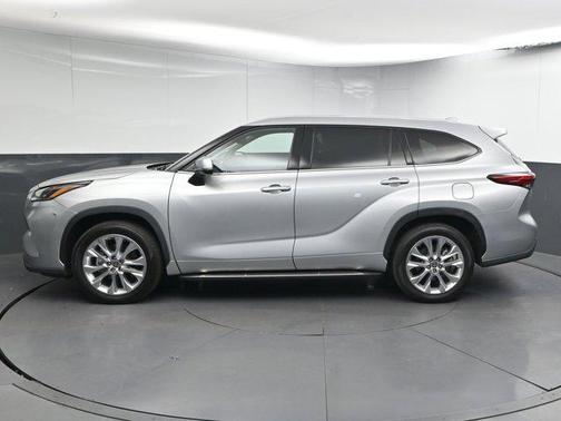 2023 Toyota Highlander Hybrid Limited