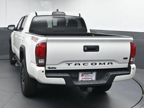 2018 Toyota Tacoma TRD Off-Road