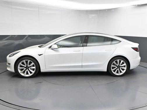 2019 Tesla Model 3 Mid Range