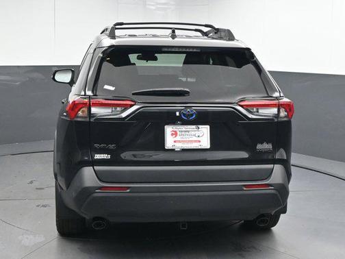 2024 Toyota RAV4 Hybrid SE