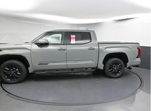 2025 Toyota Tundra Hybrid Platinum