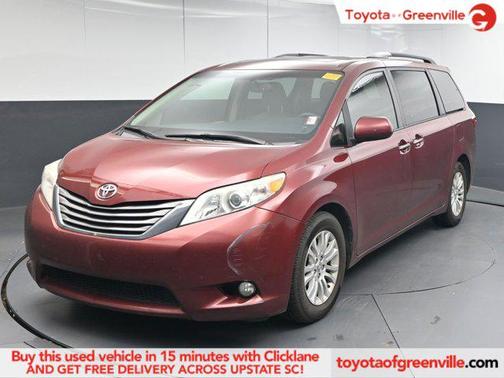 2017 Toyota Sienna XLE
