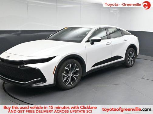 2024 Toyota Crown XLE