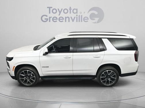 Iridescent Pearl Tricoat 2025 Chevrolet Tahoe 4WD RST