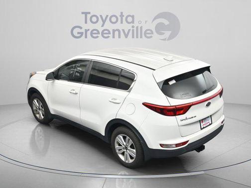 Clear White 2019 Kia Sportage LX