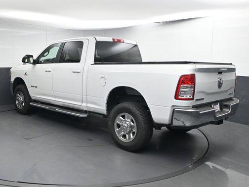 2022 RAM 2500 Big Horn Crew Cab 4x4 6'4' Box